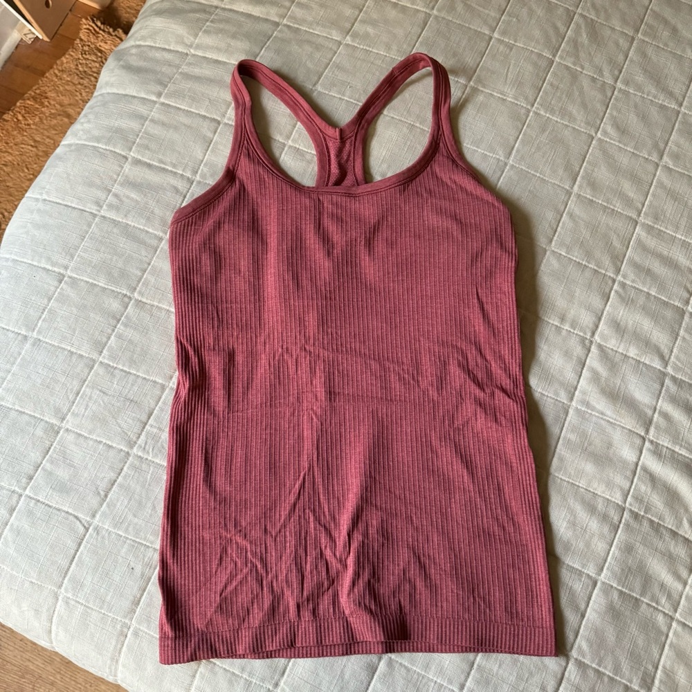 Lululemon ebb to street tank